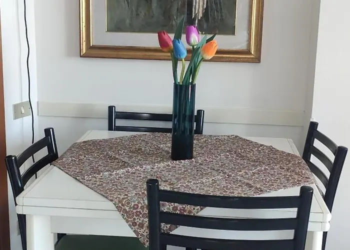 Il Giardino Sull'isola - - *